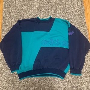 Vintage 90’s Adidas Crewneck Sweater!!! SZ L